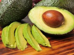 3 Reasons To Eat An Avocado Everyday