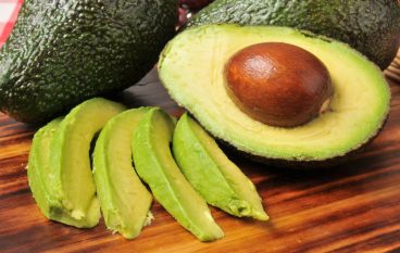 3 Reasons To Eat An Avocado Everyday