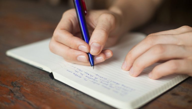 Journaling: 10 questions to ask yourself today!