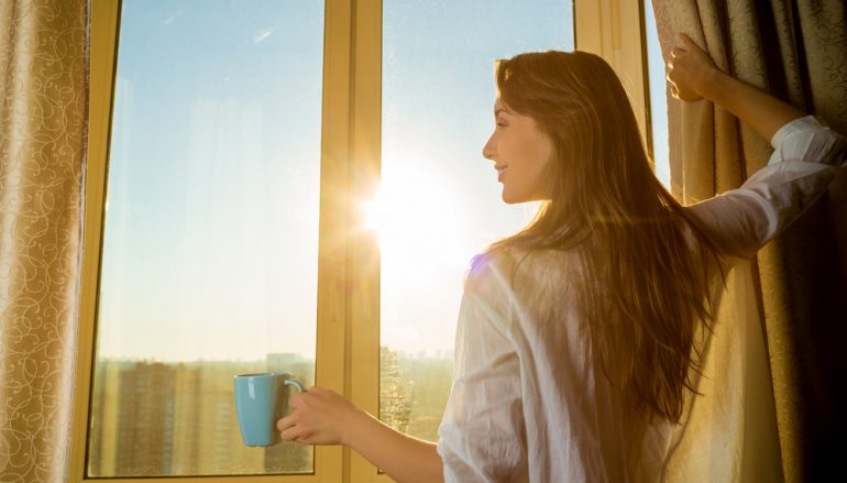 3 Ways to Make Yourself a Morning Person