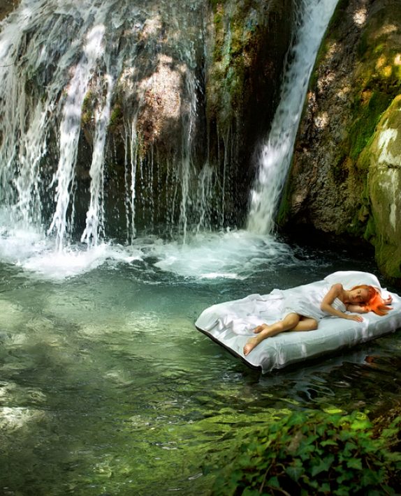 5 Ways To Sleep Well And Fully Relax While Traveling