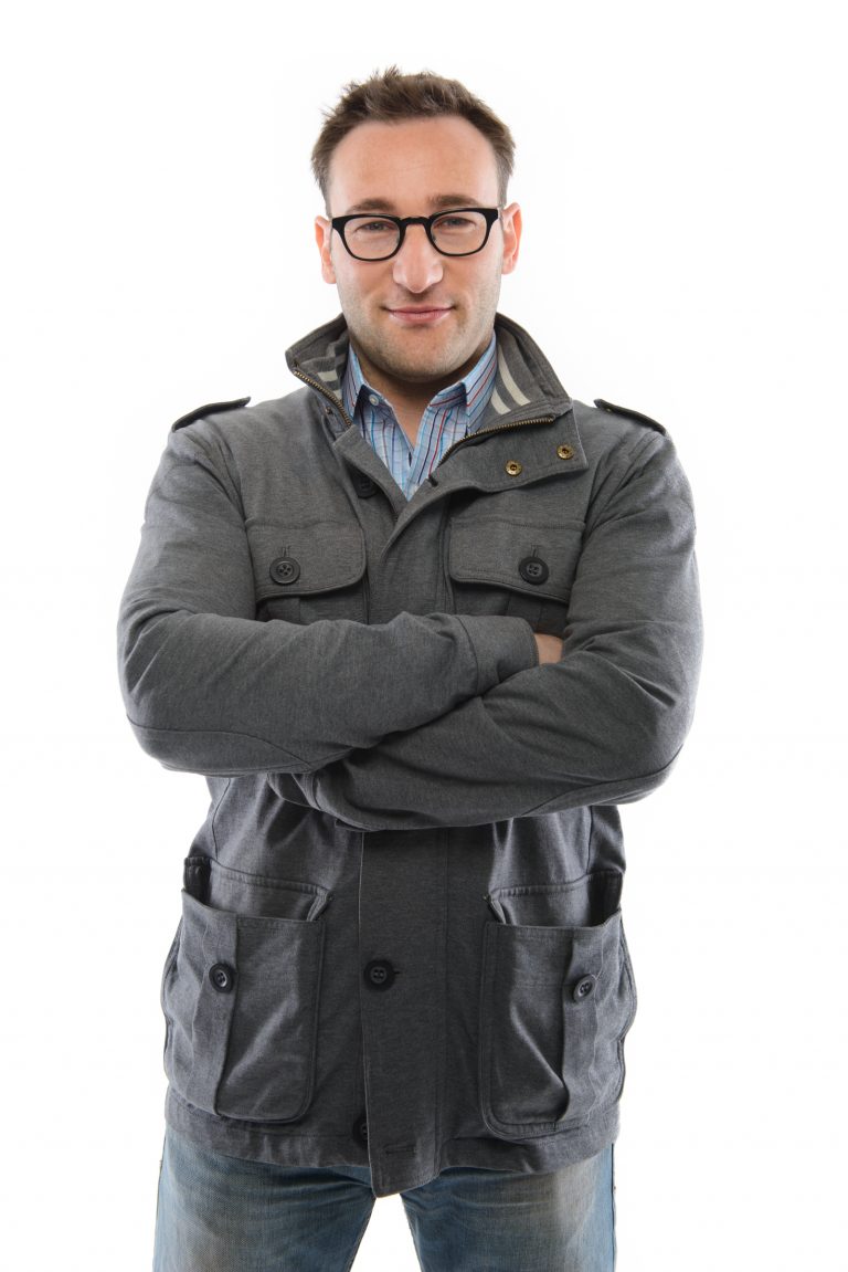 Simon sinek. Саймон Синек. Simon Sinek "start with why". Сет годин. Simon Sinek PNG.