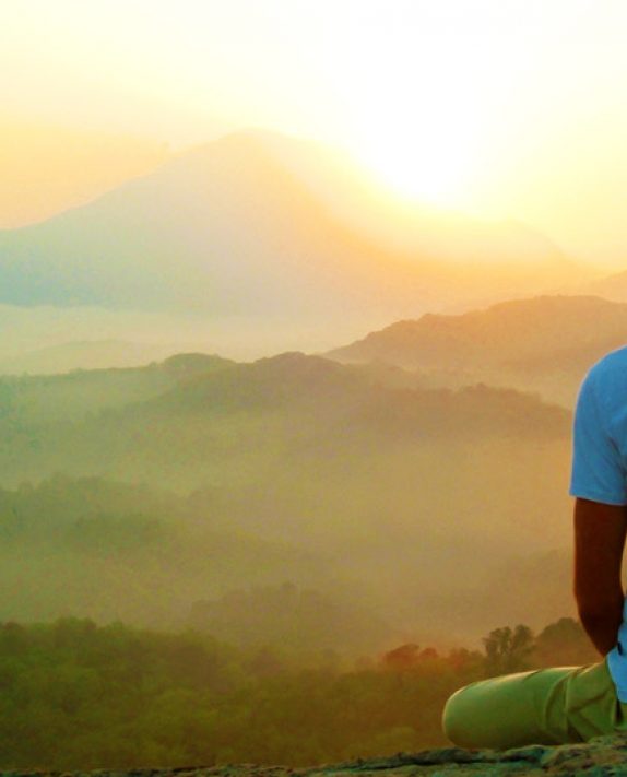 A Helping Hand: How Yoga Can Help With Alcohol Addiction