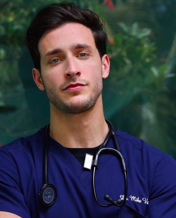 Sexiest Dr. Alive Reveals How Not To Get Sick