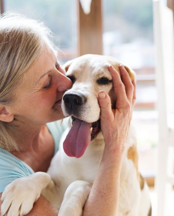 5 Ways an Emotional Support Animal Can Help Ease Your Worries