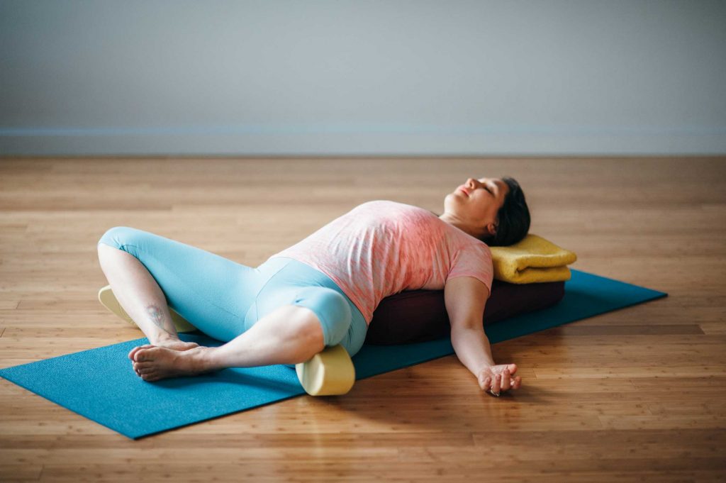 5 Yoga Poses to do Before You Go to Sleep| Sound Sleep and a Calm Moment -  Retreats For Me -Yoga Teacher Training Courses