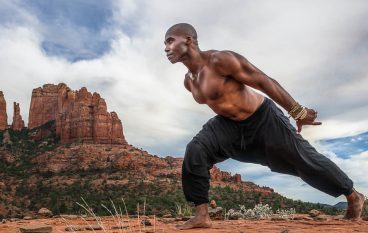 Keith Mitchell – Former NFL Player turned Mindfulness Coach, Yoga Digest Now Podcast
