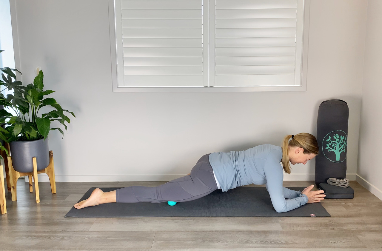 4 Ways A Varied Yoga Practice Supports Healthy Fascia | Yoga Digest